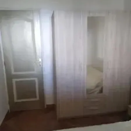 Spacieuse Avec Piscine A Coti-chiavari Villa