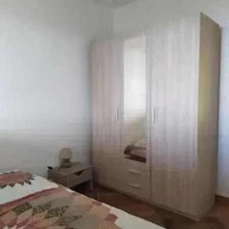 Villa Spacieuse Avec Piscine à Coti-chiavari *