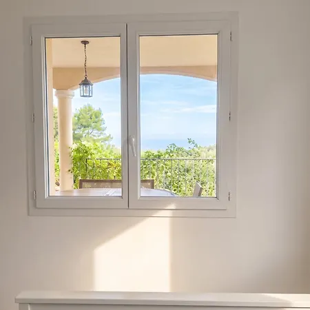 Spacieuse Avec Piscine A Coti-chiavari Villa *